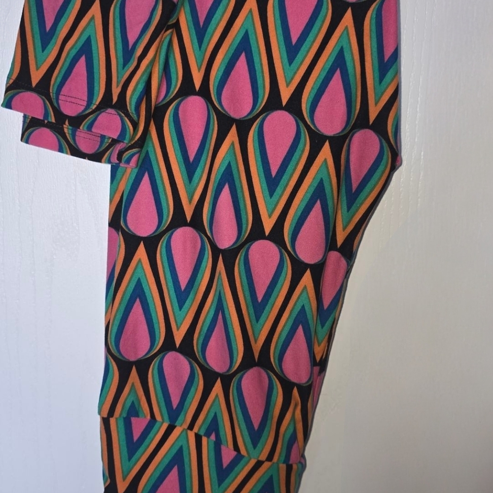 LuLaRoe Multicolor Geometric Leggings